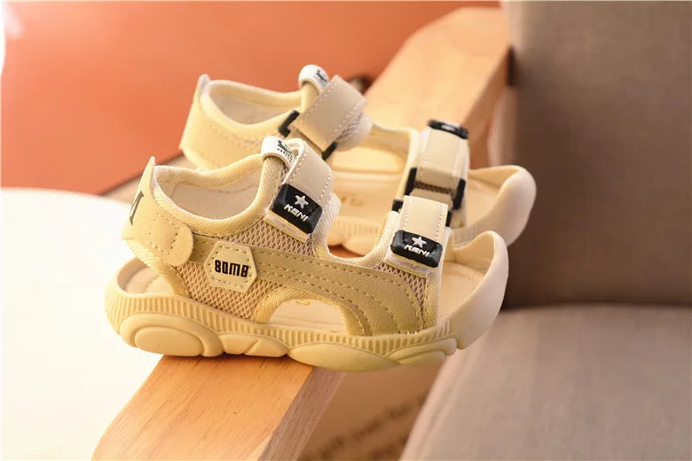 Princepard 2022 Summer Boys' Sandals – Soft Sole Beach Shoes with Anti-Kick Baotou Design for Infants and Toddlers