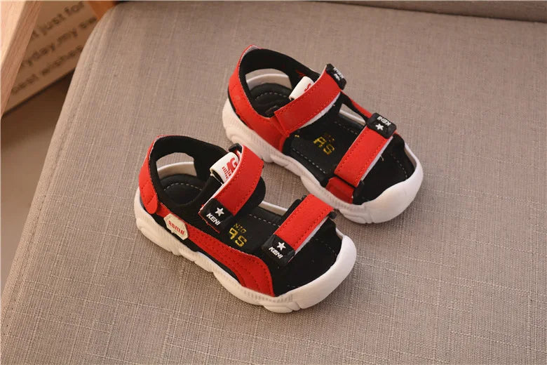 Princepard 2022 Summer Boys' Sandals – Soft Sole Beach Shoes with Anti-Kick Baotou Design for Infants and Toddlers