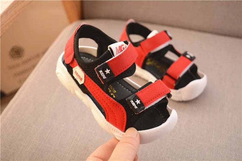 Princepard 2022 Summer Boys' Sandals – Soft Sole Beach Shoes with Anti-Kick Baotou Design for Infants and Toddlers