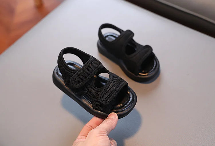 Summer Boys' Fashion Sandals – Breathable White Slip-On Shoes for Toddlers and Kids (Sizes 21–30)