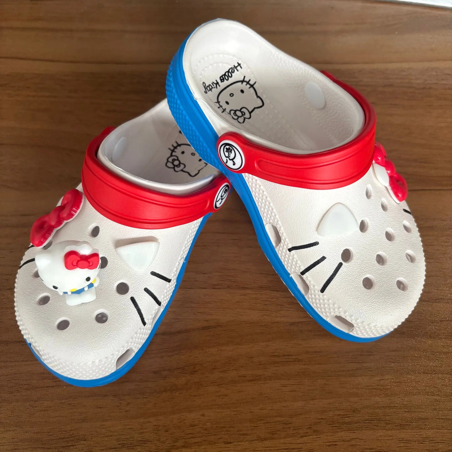 New Sanrio Hello Kitty Hole Sandals Slippers Kt Cat Sandals Kawaii Eva Anime Home Beach Shoes Summer Slippers Adult Kids Gifts