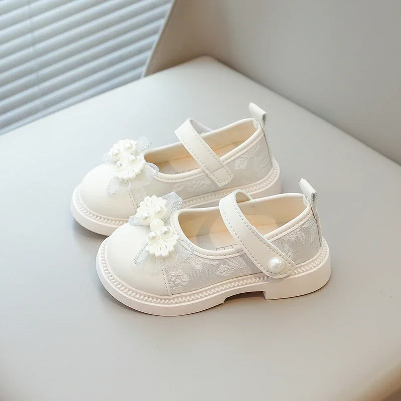 New Girls Leather Shoes for Traditional Holiday Ethnic Kids Casual Shoes with Embroidery Lace Bow-knot with Pearl Princess Sweet