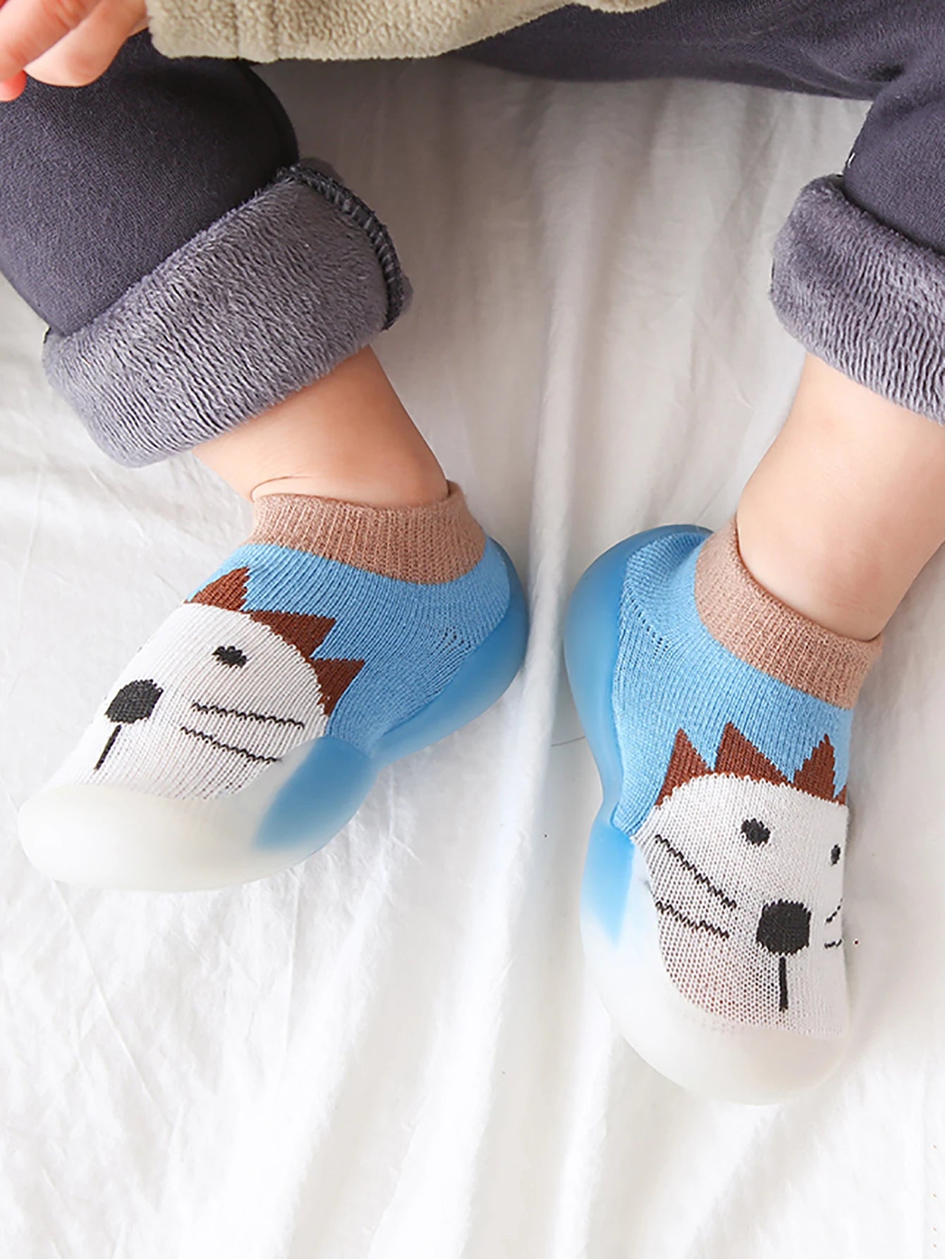 Baby cute animal cartoon pattern toddler shoes Boys non-slip soft-soled shoes Girls breathable sock shoes
