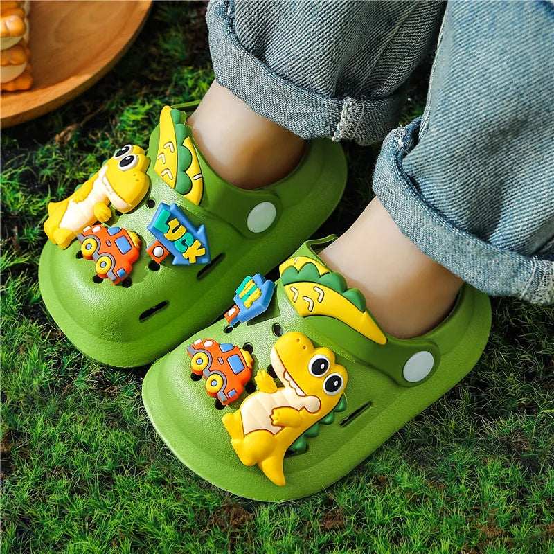 Kids' EVA Clogs with Cute Dinosaur Charms Soft Sole Slip-On Sandals For Children Comfortable Boys Girls' Outdoor Footwear