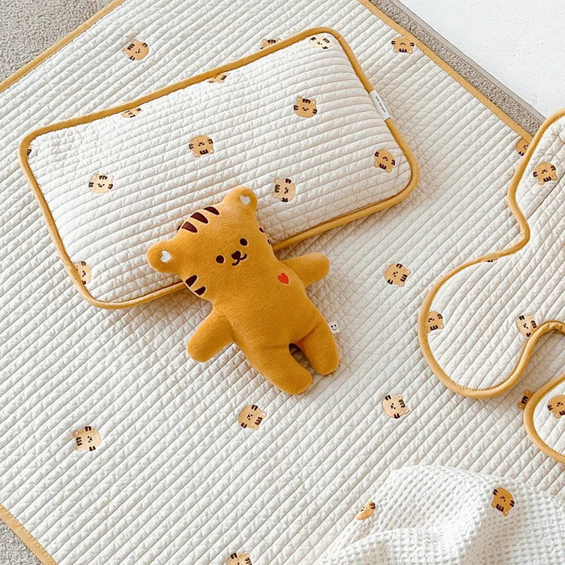 Ins Korean Bear Embroidery Baby Quilted Pillow Core Children Summer Mesh Cloth Pure Cotton Breathable Sweat-absorbing Pillow