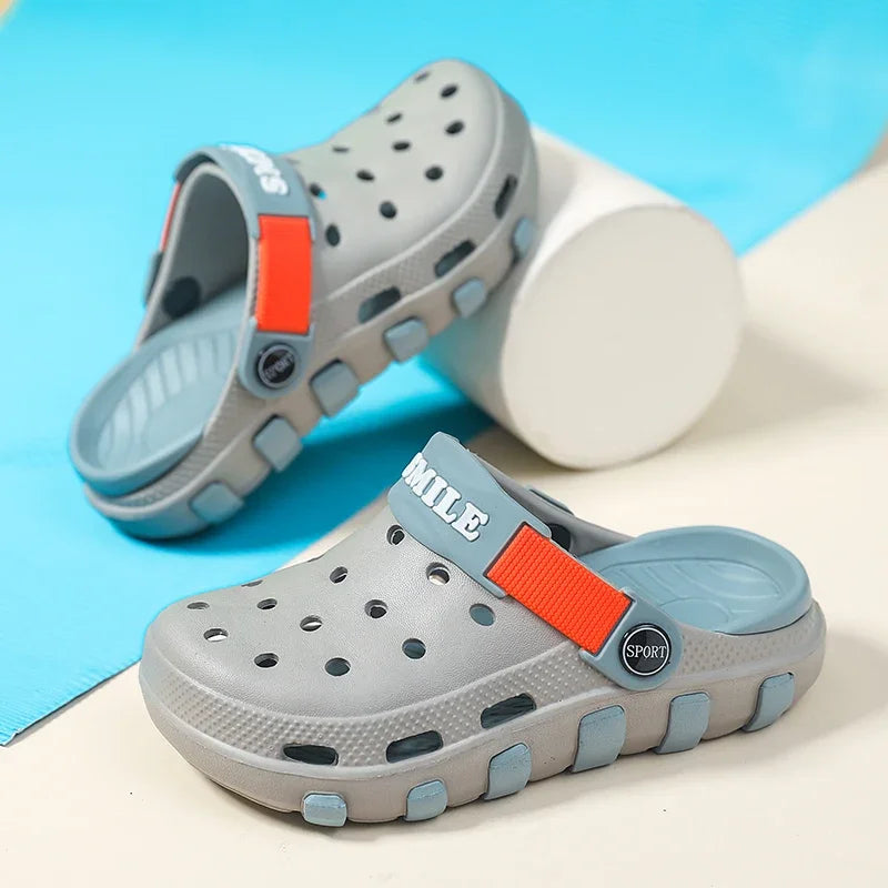 Children Slippers Boy Clogs Summer Beach  Shoes Sneaker Casual Comfortable Indoor Outdoor Sports Sandals for Boy 4 To 10 Years
