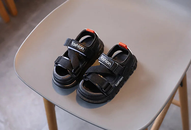 H04172 Summer Boys' Breathable Canvas Sandals – Outdoor Casual Shoes with Nylon Strap Detail for Toddlers and School-Age Children