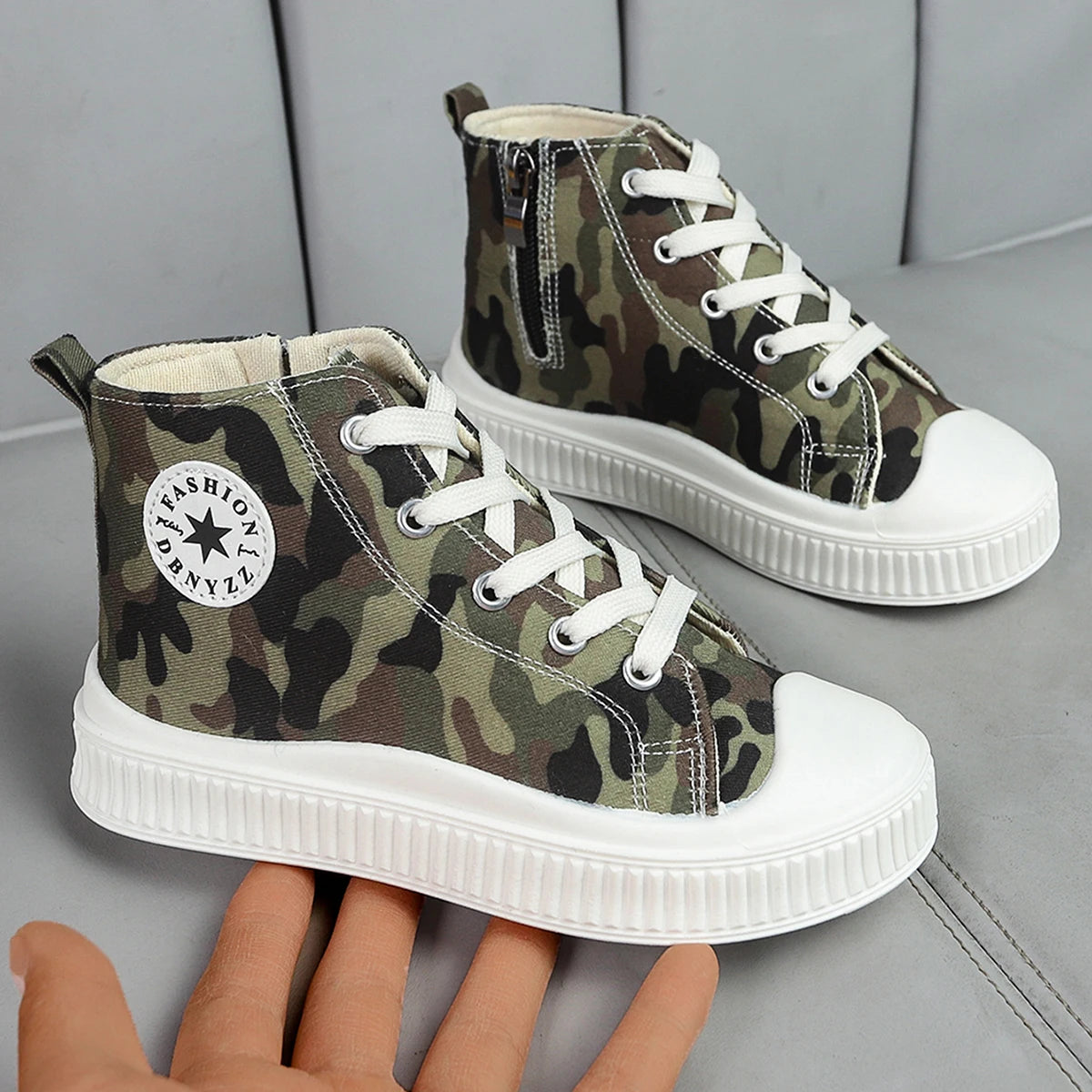 Boys camouflage canvas shoes breathable and comfortable girls casual sneakers spring, summer, autumn and winter four seasons zip