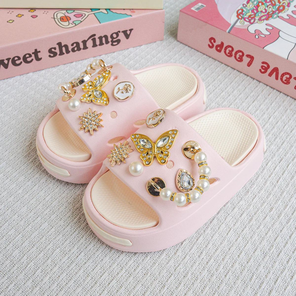 New Popular Cartoon Pearl Gold Butterfly Versatile Girls Eva Slippers Fashionable Double Soft-Soled Non-Slip Sandals 831