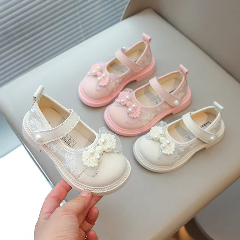 New Girls Leather Shoes for Traditional Holiday Ethnic Kids Casual Shoes with Embroidery Lace Bow-knot with Pearl Princess Sweet