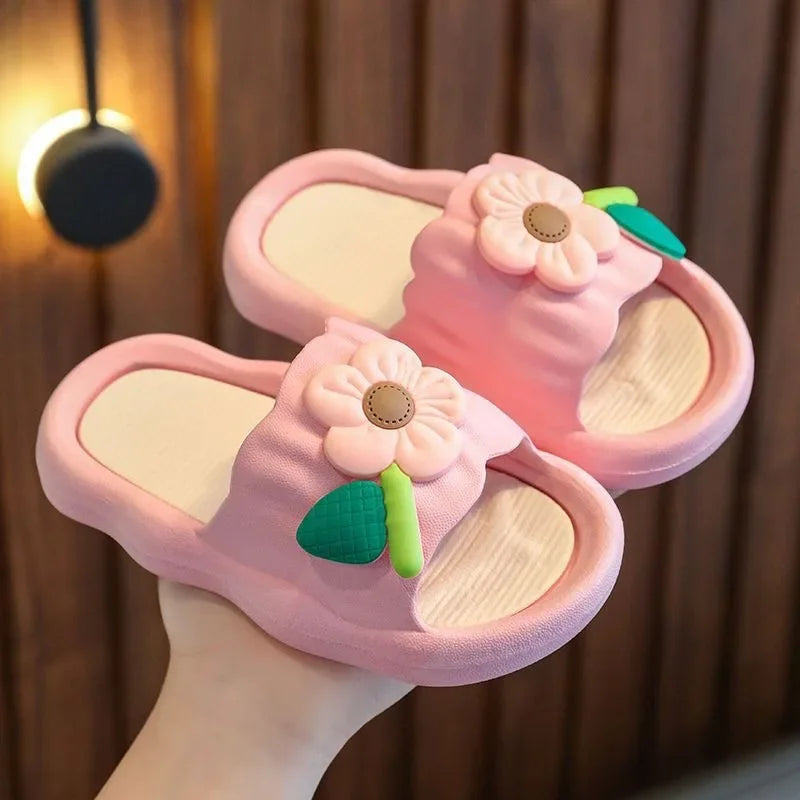 Summer New Kids Home Shoes Anti Slip Soft Sole Girls Bath Slipper Cartoon Cute Flower Bow Princess Slippers Children Beach Shoes