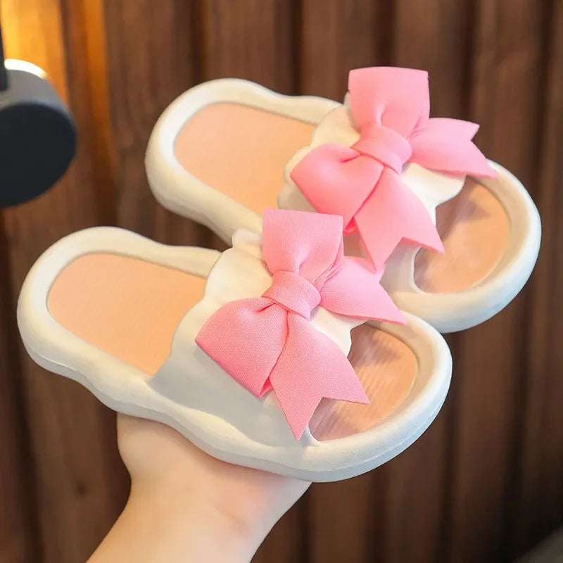 Summer New Kids Home Shoes Anti Slip Soft Sole Girls Bath Slipper Cartoon Cute Flower Bow Princess Slippers Children Beach Shoes