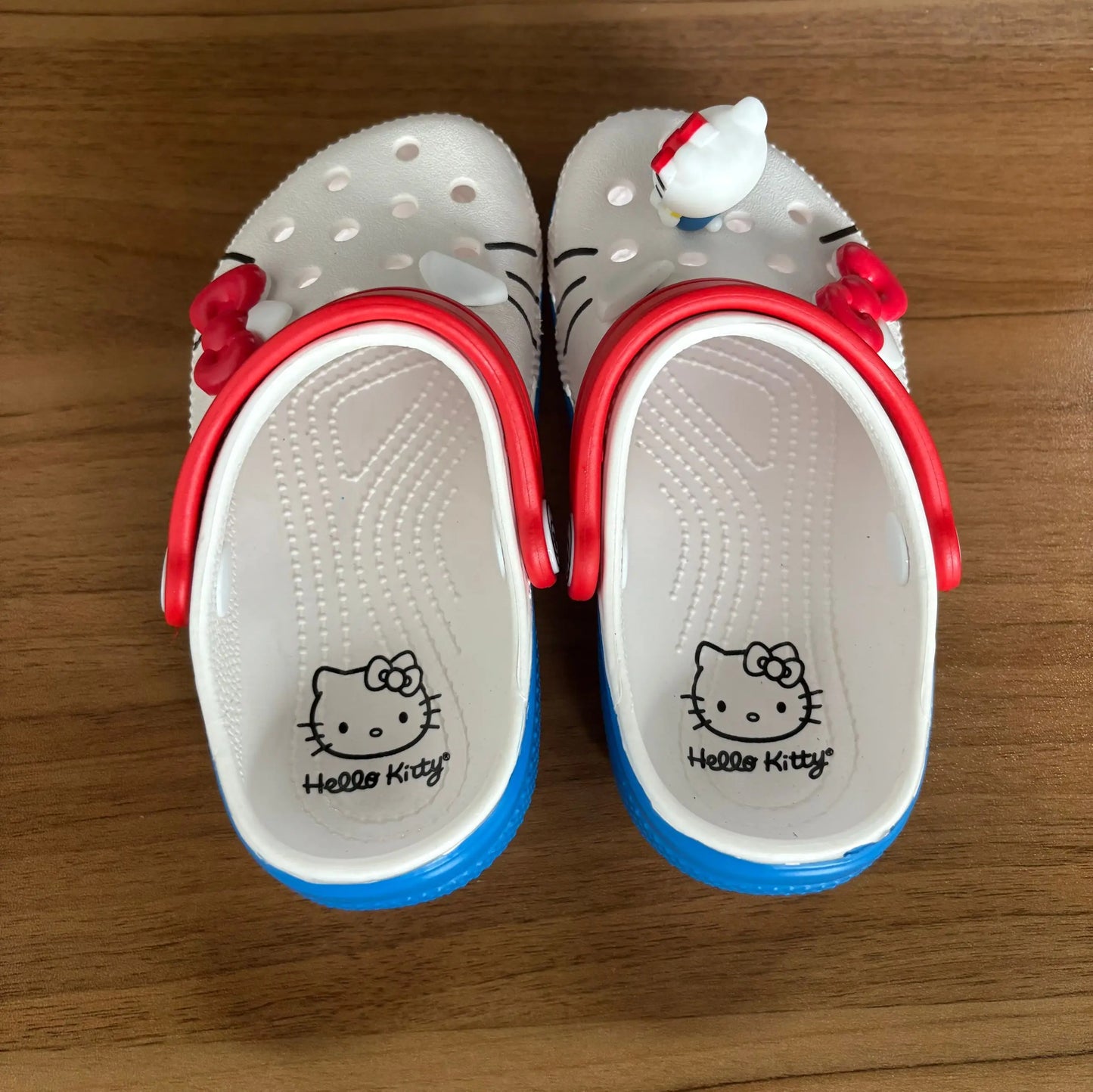 New Sanrio Hello Kitty Hole Sandals Slippers Kt Cat Sandals Kawaii Eva Anime Home Beach Shoes Summer Slippers Adult Kids Gifts