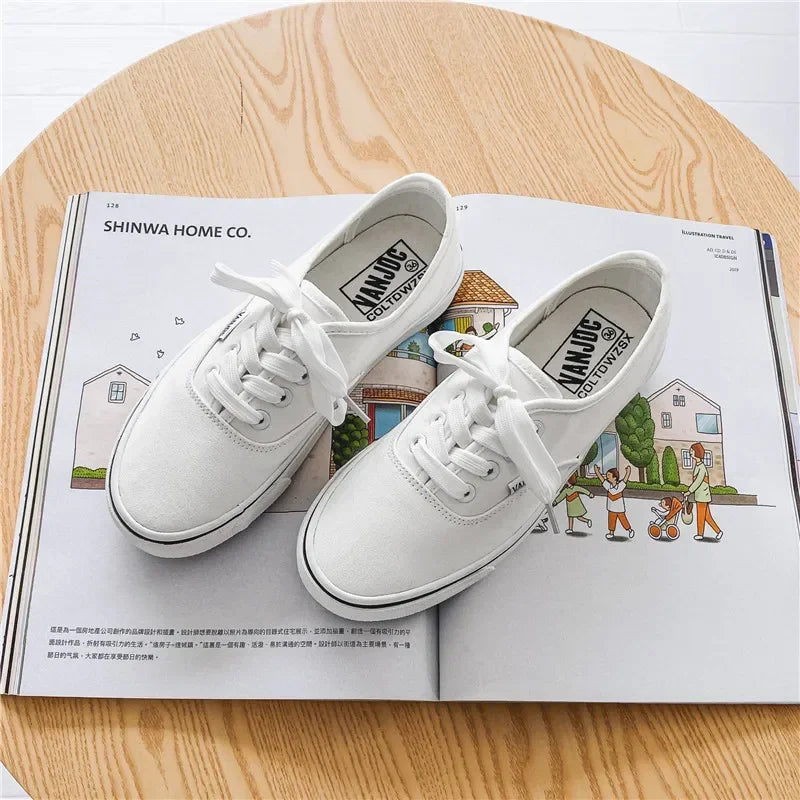 Children's Slip-On Canvas Shoes – Breathable, Solid Color Casual Footwear with Thick Soft Sole and Flat Bottom for Outdoor Wear