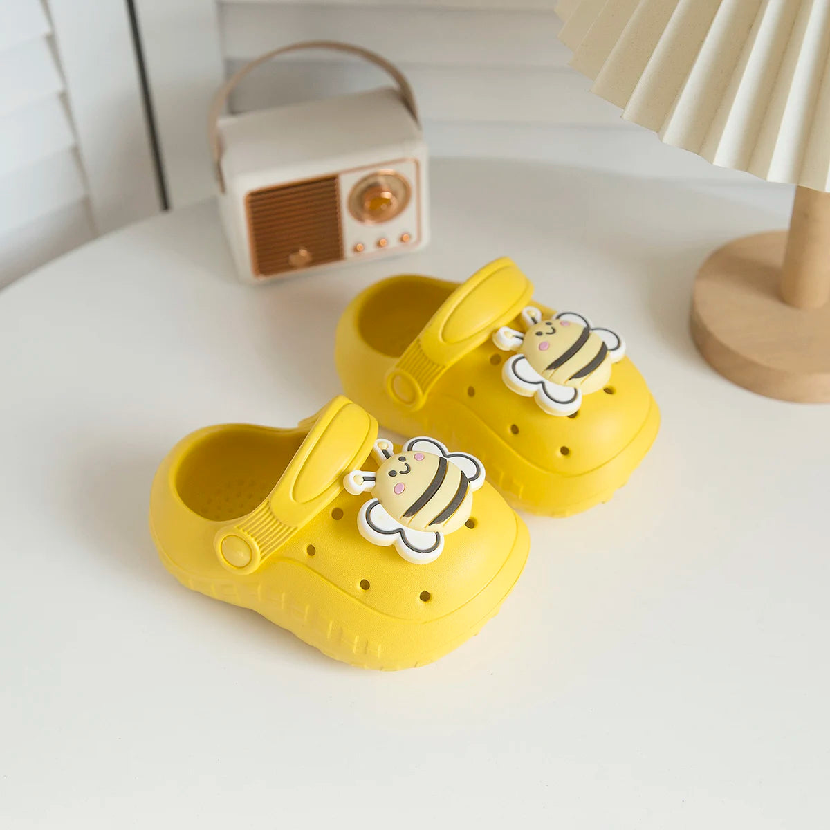 Cute three-dimensional animal children's slippers, soft soled toe caps, vacation shoes, beach shoes for indoor and outdoor wear