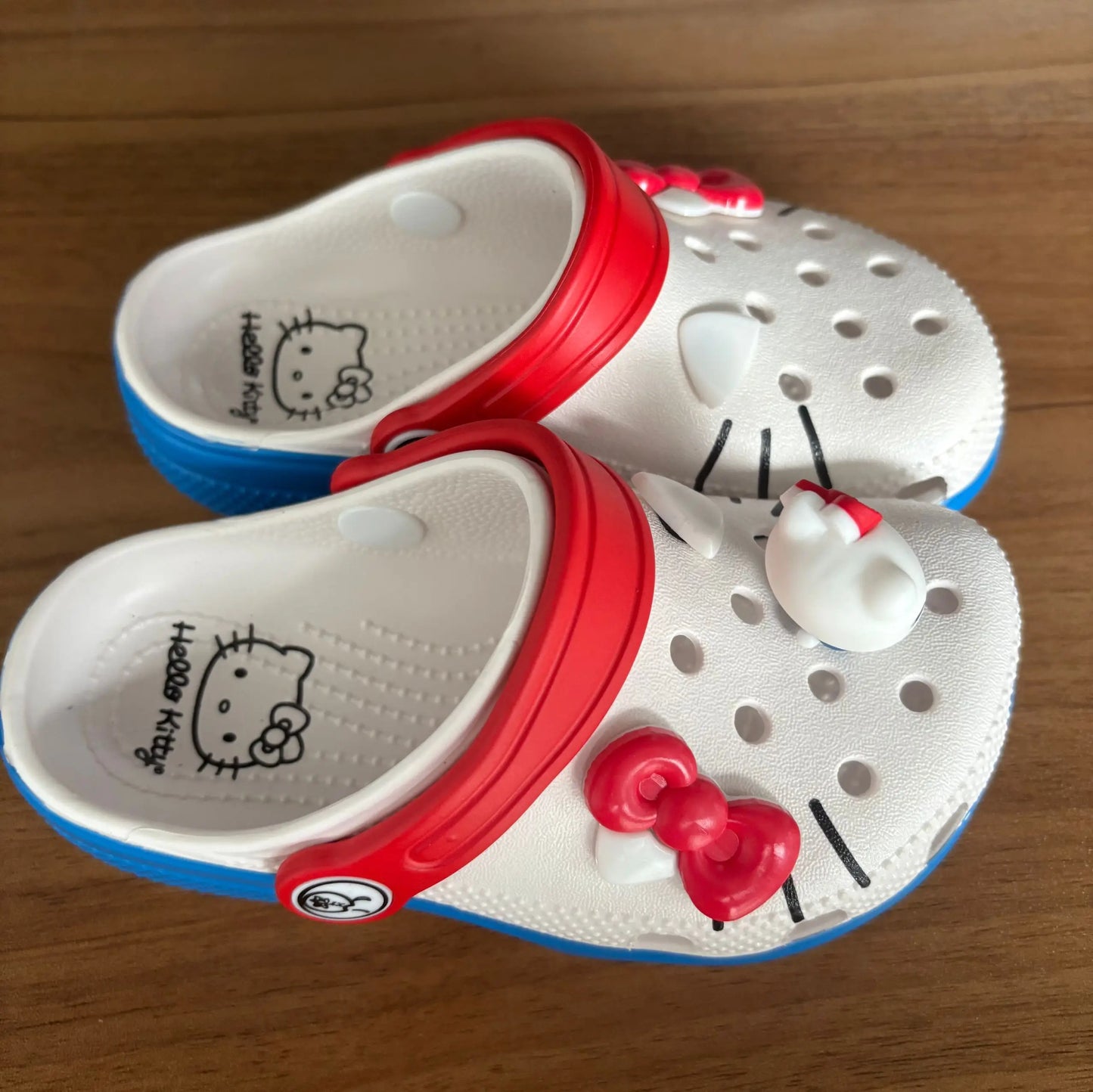 New Sanrio Hello Kitty Hole Sandals Slippers Kt Cat Sandals Kawaii Eva Anime Home Beach Shoes Summer Slippers Adult Kids Gifts