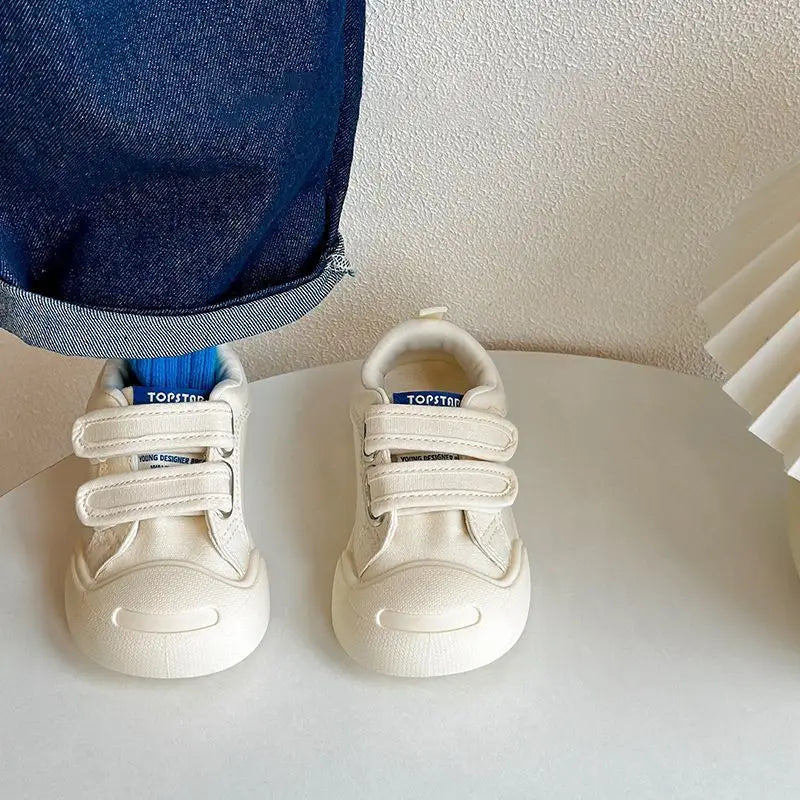 Kids Casual Canvas Shoes Autumn Children Sneakers Breathable Mesh Toddler Kids Outdoor Soft Soled Anti Slip Infant Walking Shoes