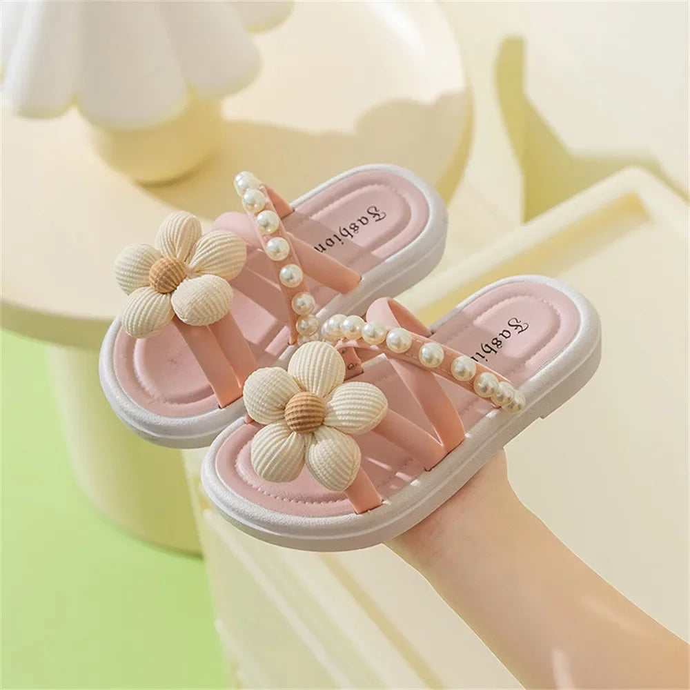 Princess Shoes Beach Shoes Girls Slippers Children's Little Girl Soft Bottom Non-slip Pearl Outside Wear Versatile Cool Slippers