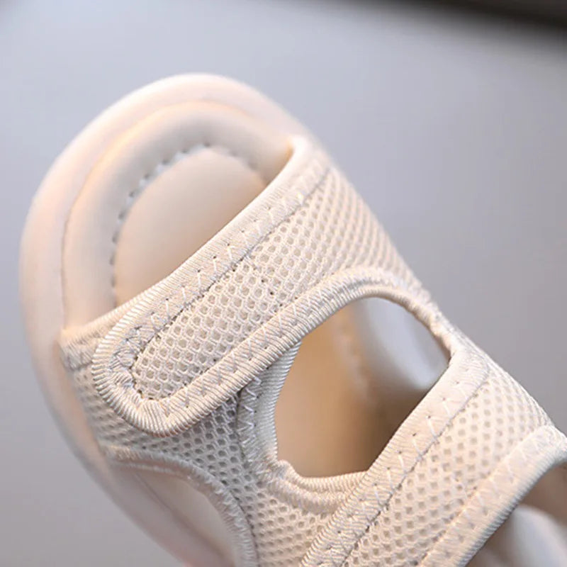 Summer Boys' Fashion Sandals – Breathable White Slip-On Shoes for Toddlers and Kids (Sizes 21–30)