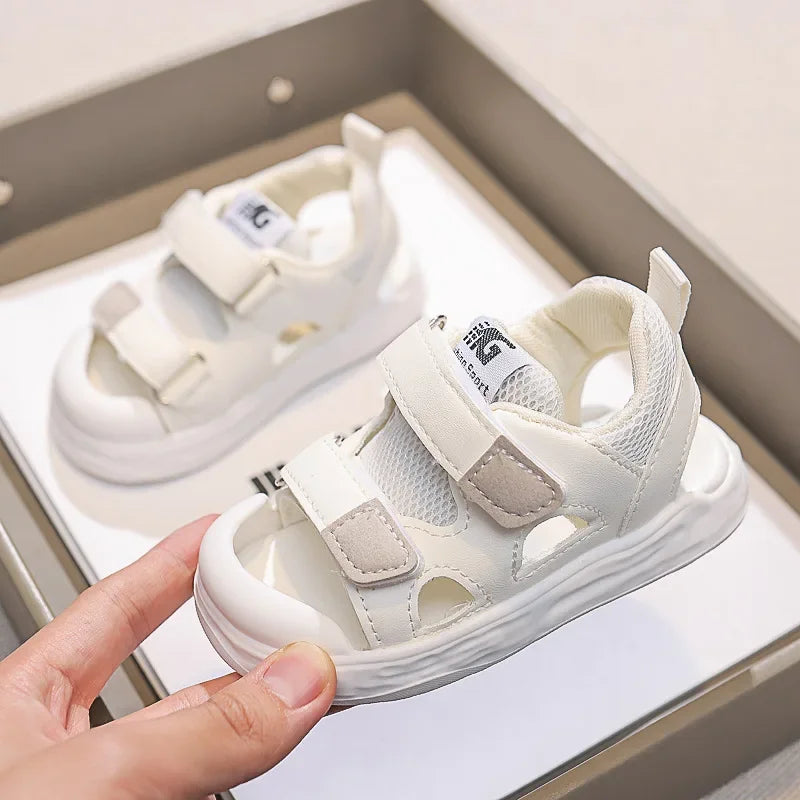Summer Breathable Mesh Shoes Children Sport Shoes Boys Girls Hollow Out Skate Cool Fashion Baby Children Sandals
