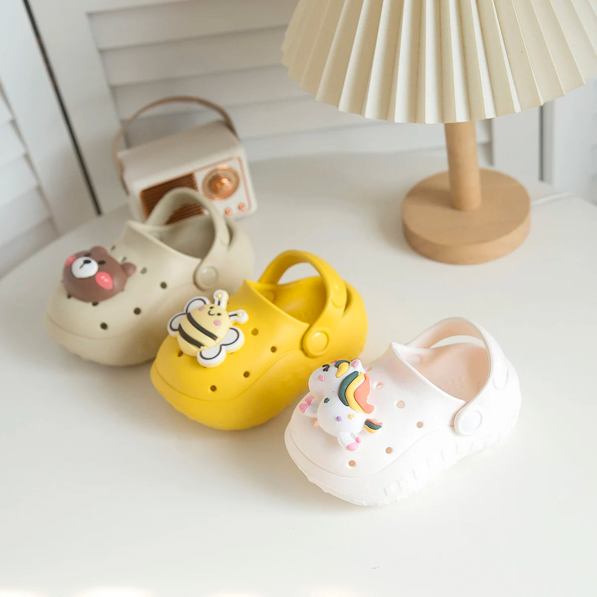 Cute three-dimensional animal children's slippers, soft soled toe caps, vacation shoes, beach shoes for indoor and outdoor wear