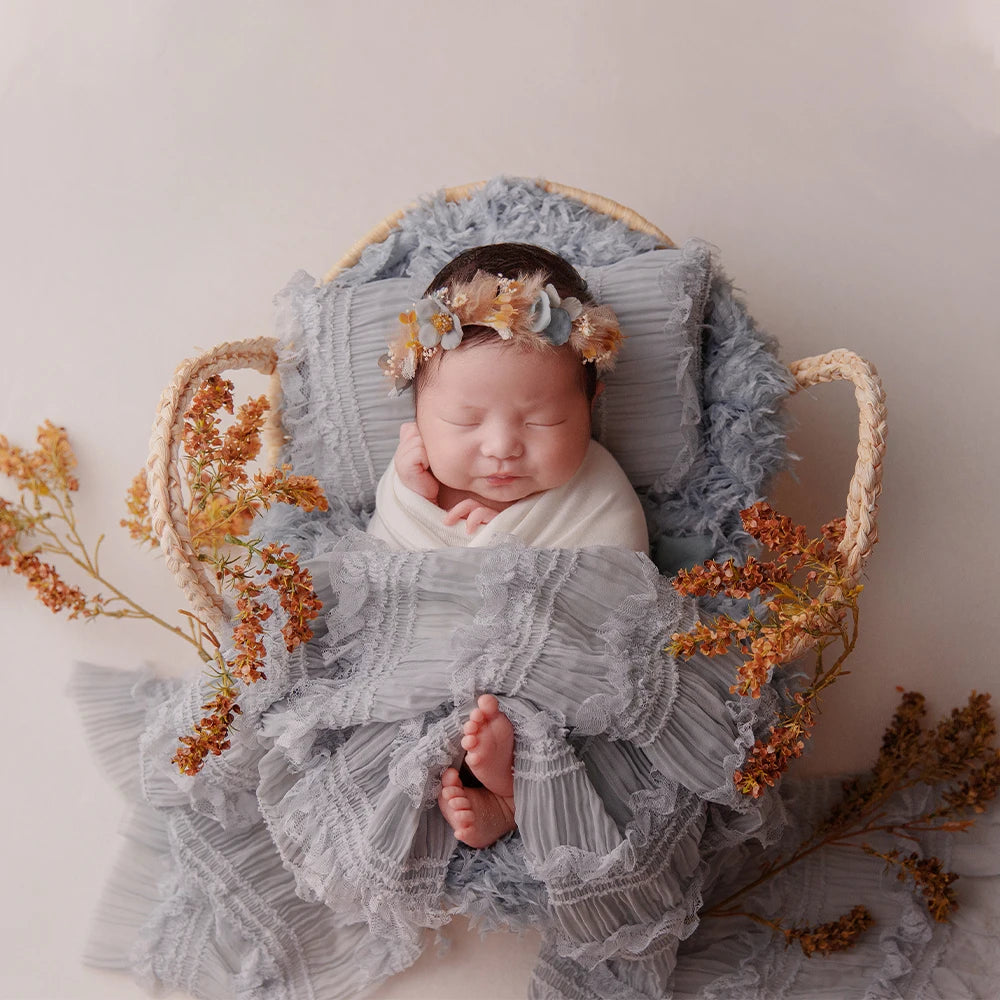 Newborn Wrap Photography White Cotton Stretch Wrapping Lace Hat Pillow Feather Mat Photo Props Artificial Flower Decoration Prop