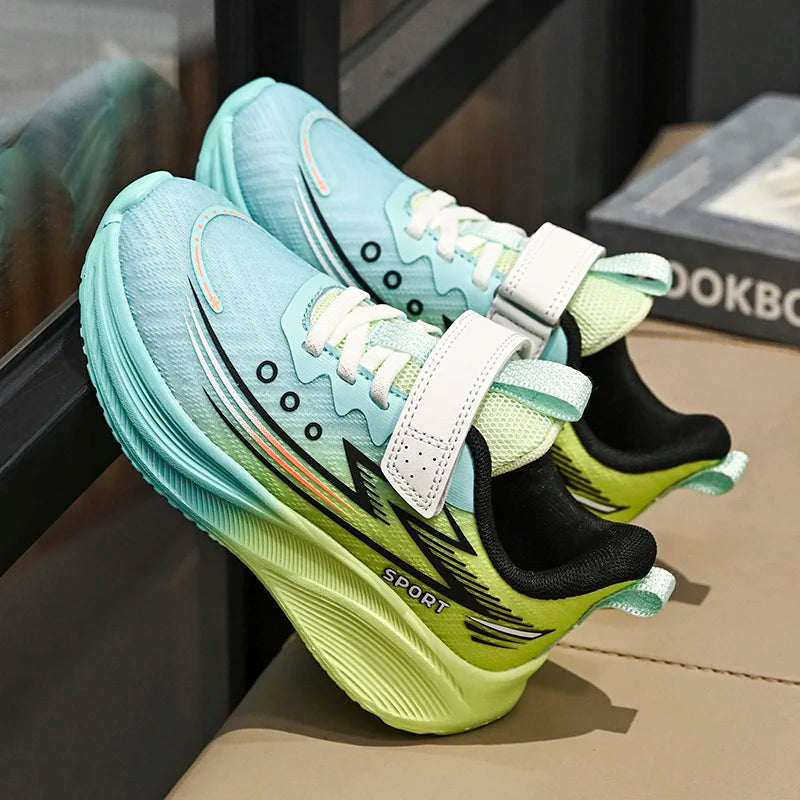 New boys' shoes Young men's flying woven breathable running shoes CuHK children's lightweight soft soled student sports shoes