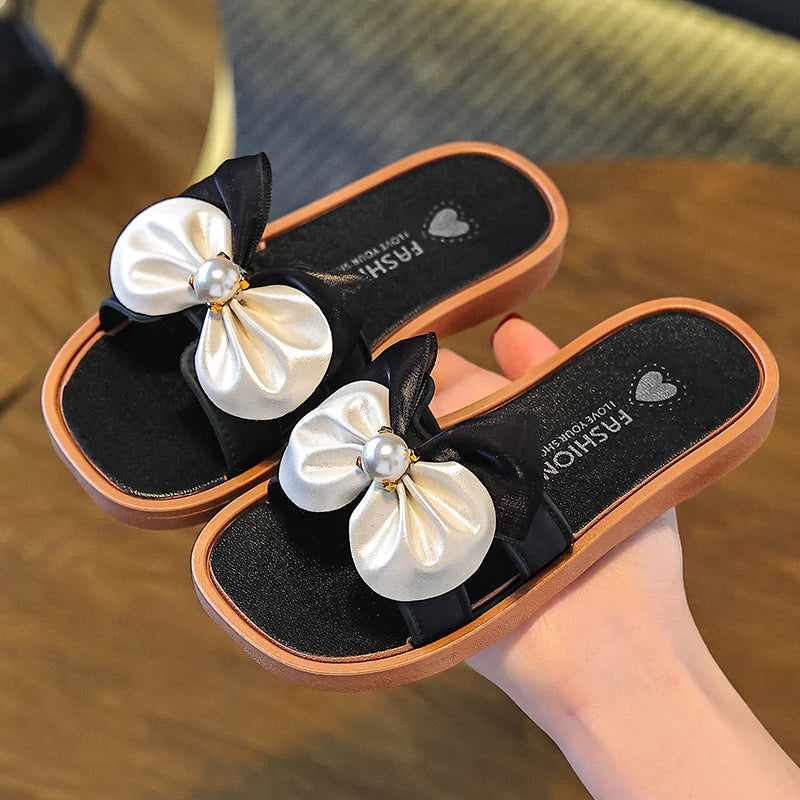 New mesh pearl butterfly casual spring and summer slippers for girls, indoor and outdoor beach exposed toe comfortable sandals