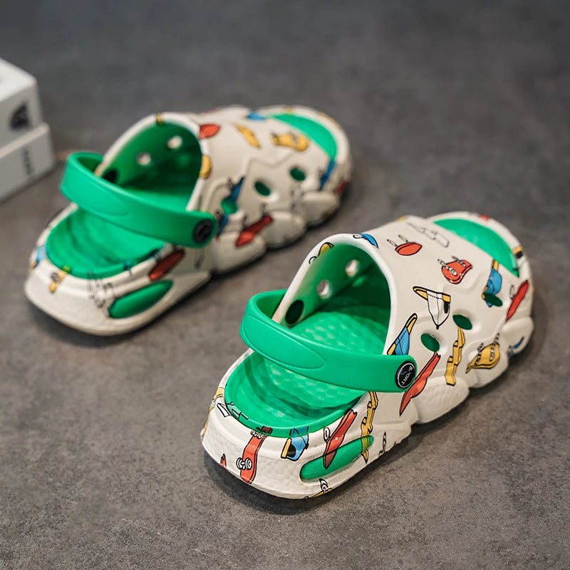 Children's slippers printed non-slip soft sole home indoor and outdoor graffiti boys and girls treasure stepping on poo sandals