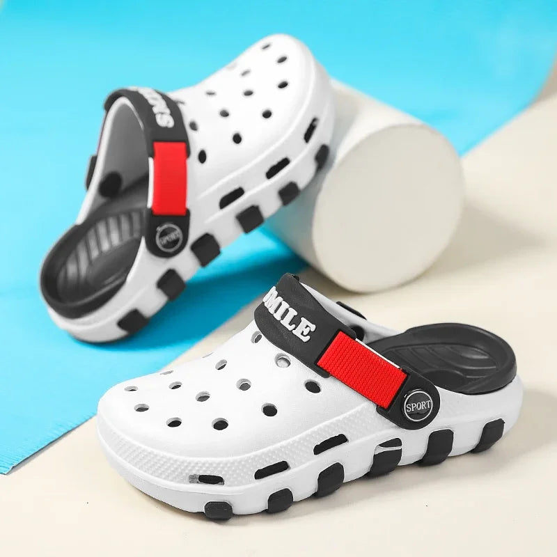 Children Slippers Boy Clogs Summer Beach  Shoes Sneaker Casual Comfortable Indoor Outdoor Sports Sandals for Boy 4 To 10 Years