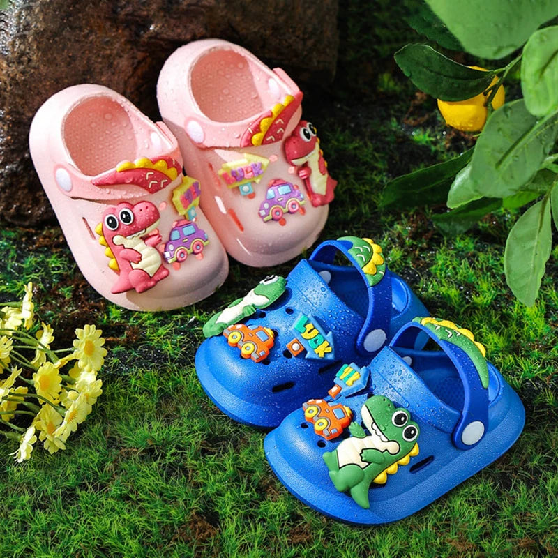Kids' EVA Clogs with Cute Dinosaur Charms Soft Sole Slip-On Sandals For Children Comfortable Boys Girls' Outdoor Footwear