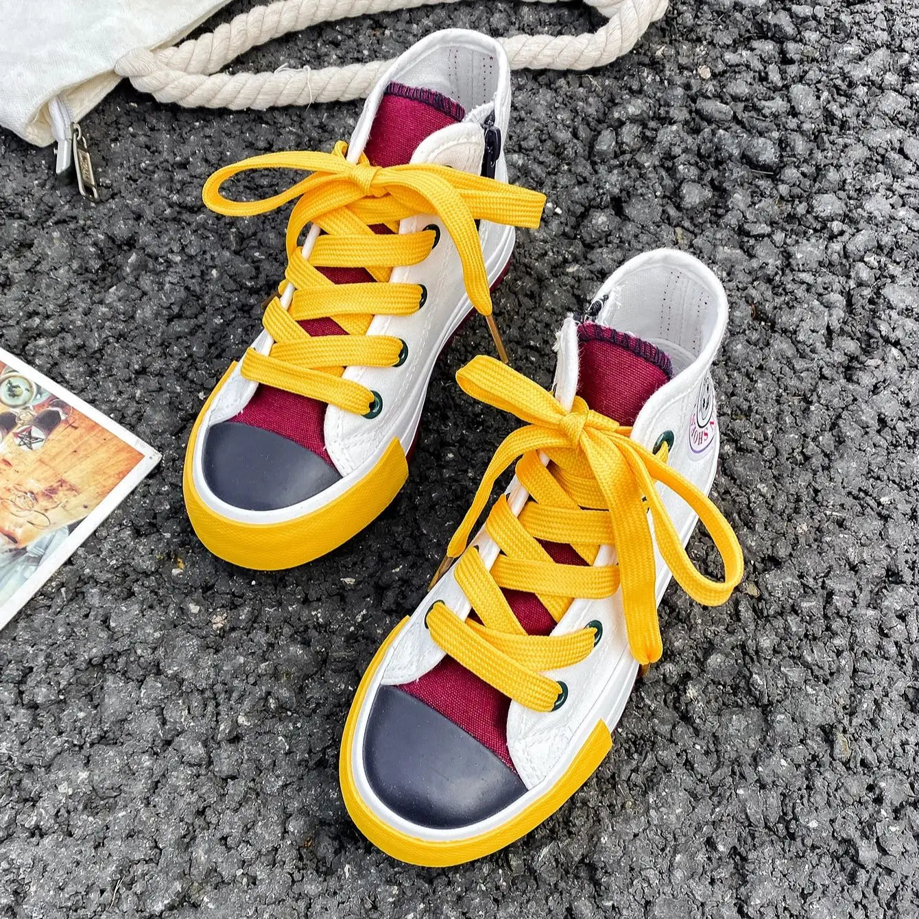 7021 New Fashion Children's Cloth Shoes Breathable Girls' Canvas Shoes Colored Soft Sole Boys and Girls' Board Shoes Trendy