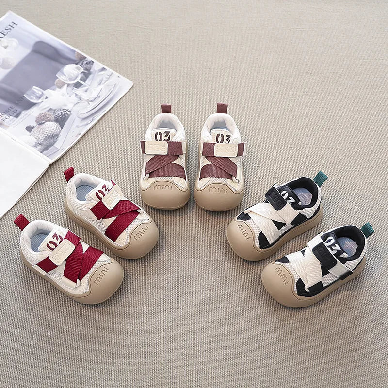 Children Casual Shoes 2025 Spring Summer Kids Sneakers Toddler Shoes Soft Breathable Mesh Boys Girls Sport Shoes Red, Black