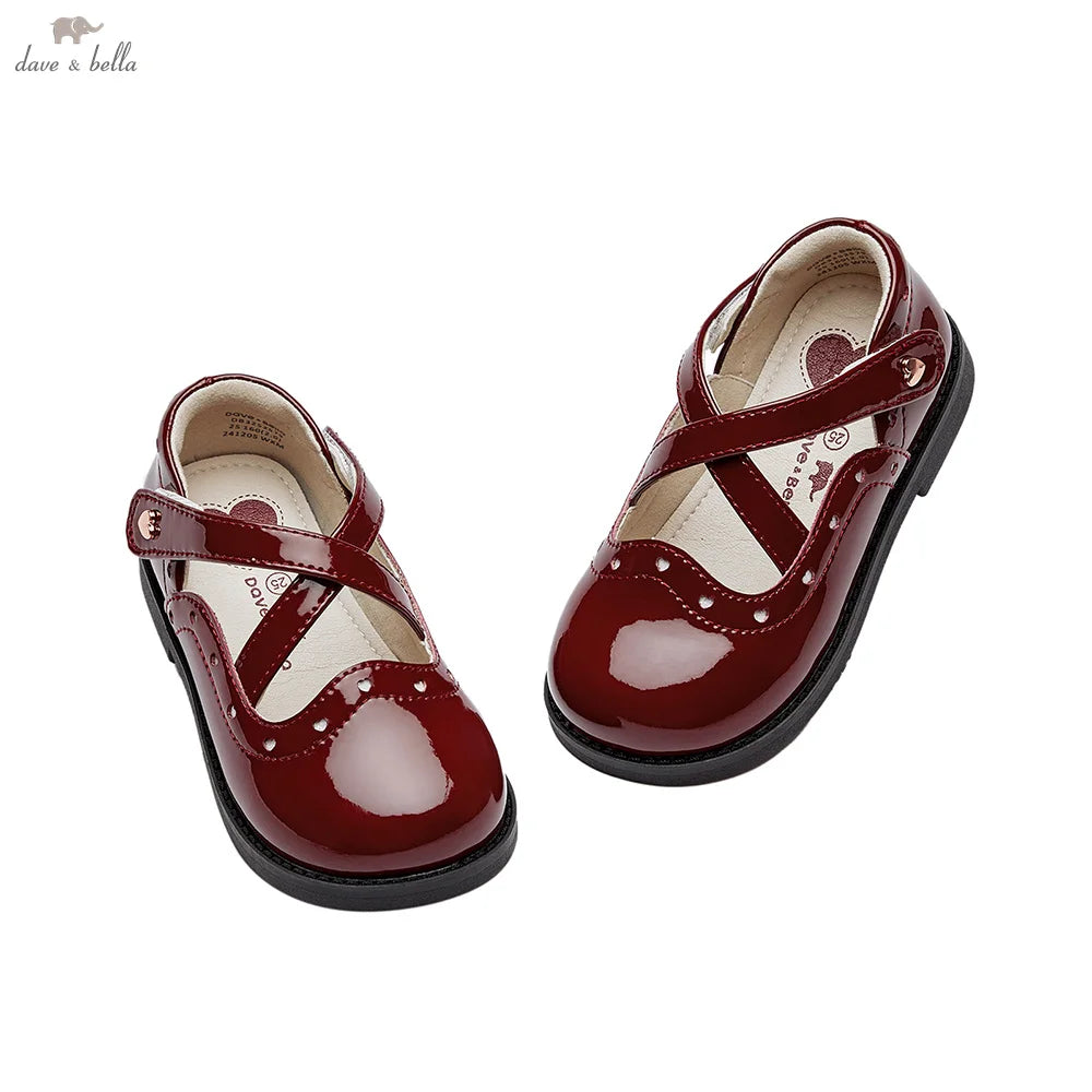 Children’s Leather Shoes – Autumn Retro Fashion Soft-Soled Red Anti-Slip Princess Shoes (Ages 7–12)These elegantly crafted leather shoes feature a retro-inspired design, perfect for young girls seeking style and comfort. With a soft sole and anti-slip