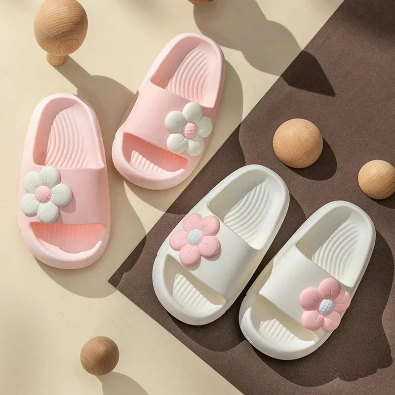 Summer Children's Girls Flower Slippers Casual Solid Soft Boys Slippers Breathable Non-slip Home Bathroom Slipper Kids shoes