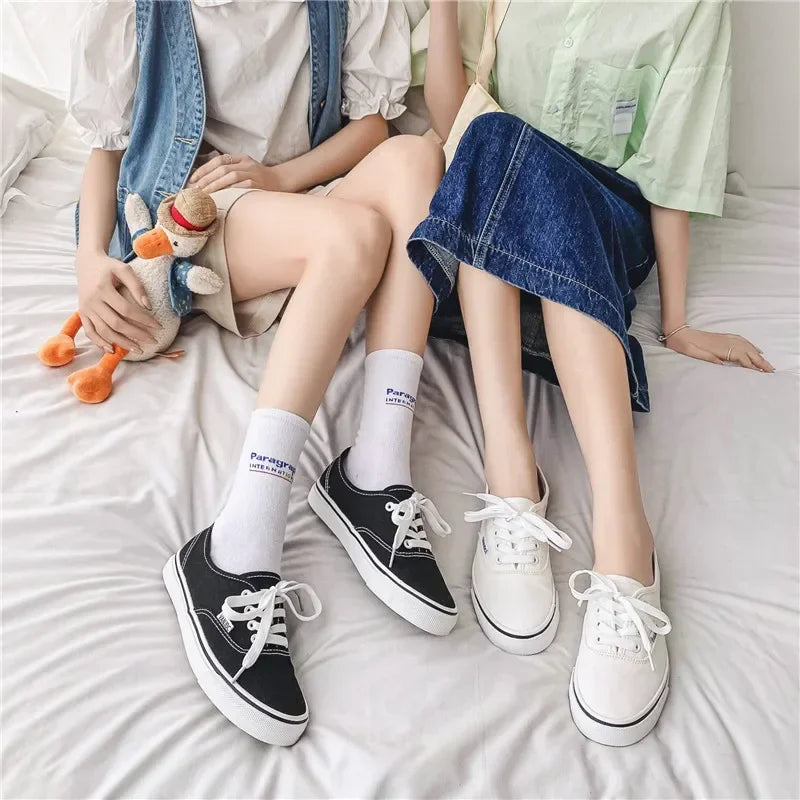 Children's Slip-On Canvas Shoes – Breathable, Solid Color Casual Footwear with Thick Soft Sole and Flat Bottom for Outdoor Wear