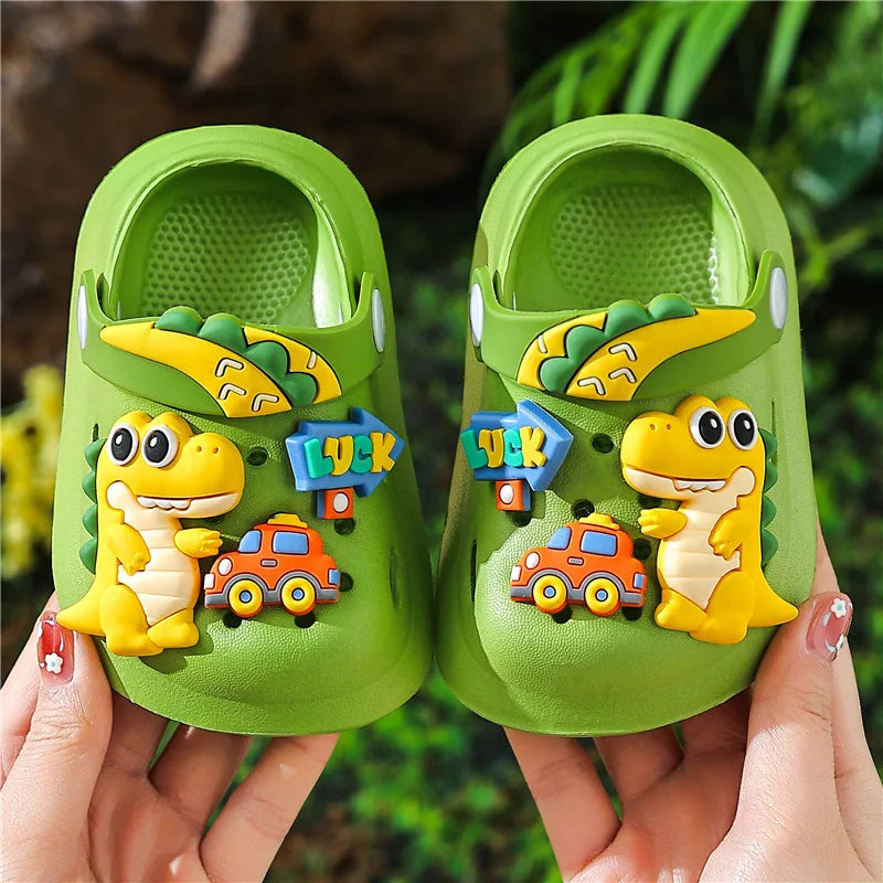 Kids' EVA Clogs with Cute Dinosaur Charms Soft Sole Slip-On Sandals For Children Comfortable Boys Girls' Outdoor Footwear