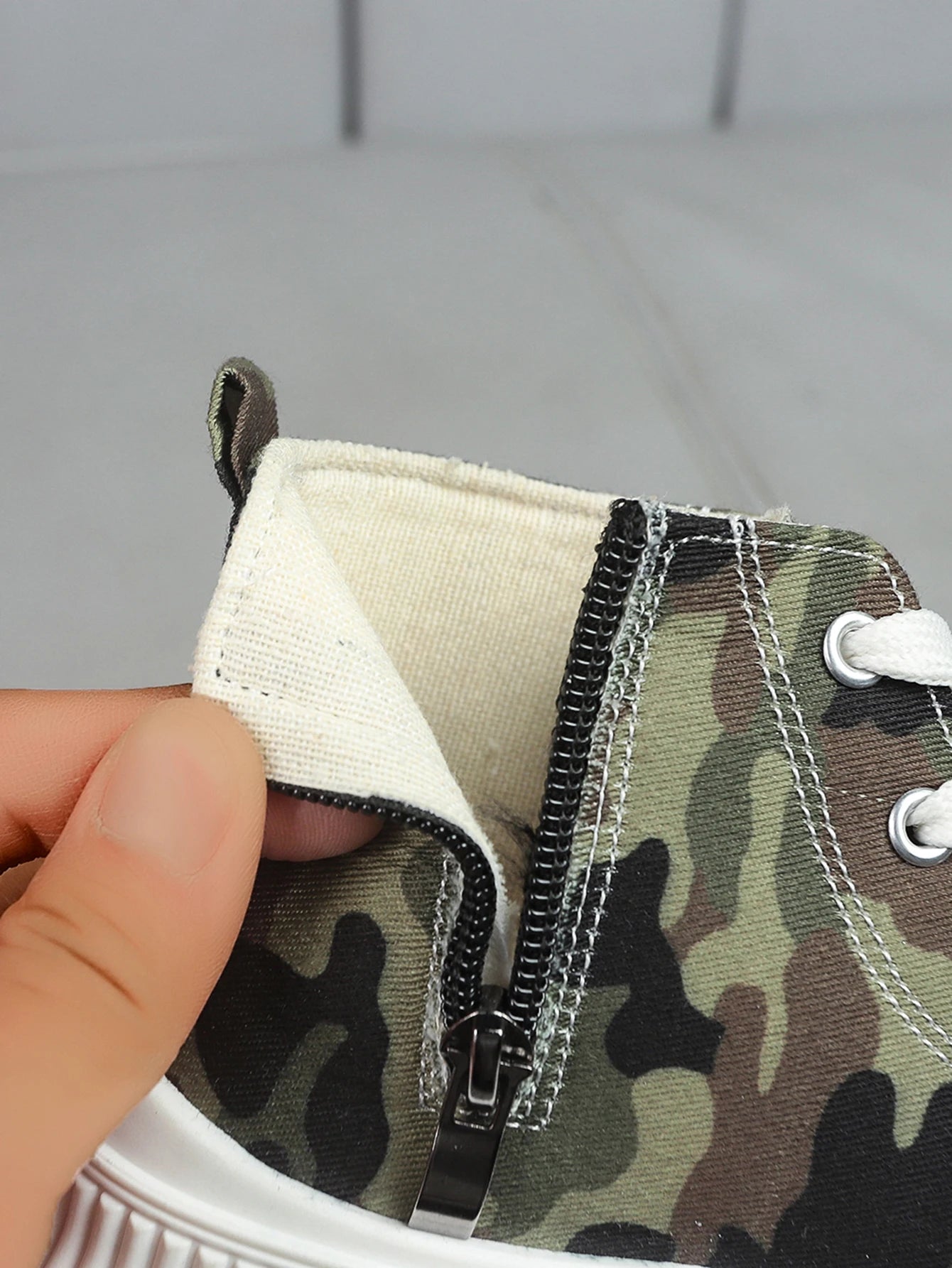 Boys camouflage canvas shoes breathable and comfortable girls casual sneakers spring, summer, autumn and winter four seasons zip
