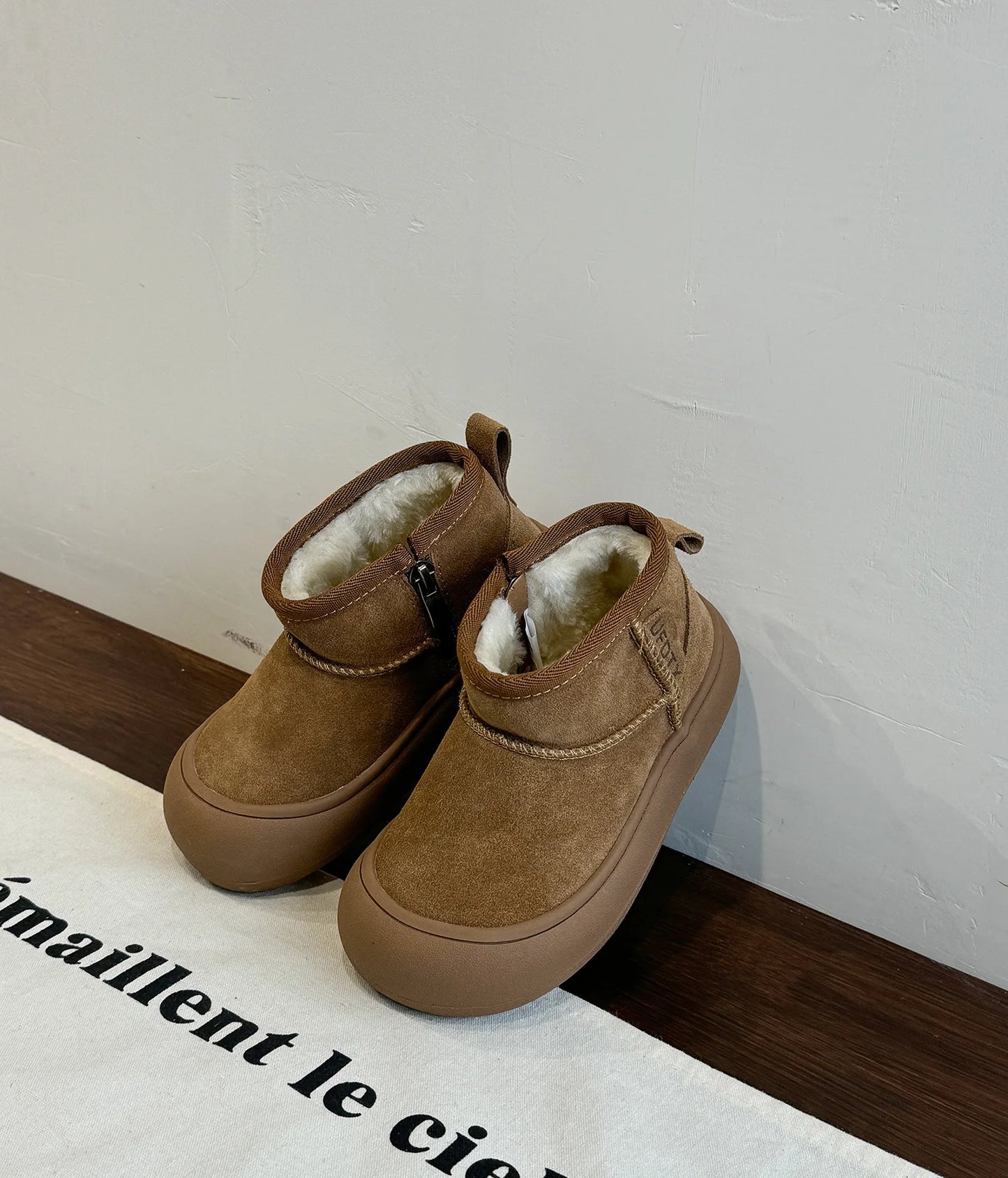 Children Cute Low-top Snow Boots Winter Kids Quality Genuine Leather Short Boots Boys Girls Side Zip Design Round Toe Boots