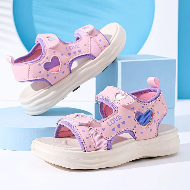 A Pair of Fashionable and Comfortable Sandals, Thick-Soled Wear-Resistant Beach Shoes, Outdoor Sports Shoes