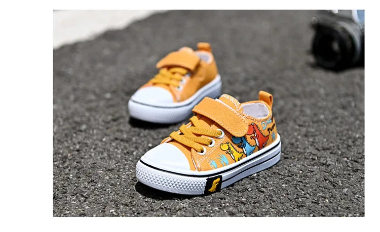 Children's Cartoon Canvas Sneakers – Breathable Low-Top Casual Shoes for Boys and Girls, Ideal for Spring and Autumn