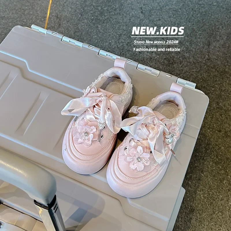 Girls Casual Shoes Chinese Style Kids Princess Shoes with Sweet Flowers 2024 Autumn New Girls Sports Shoes with Cute Ribbon Bow