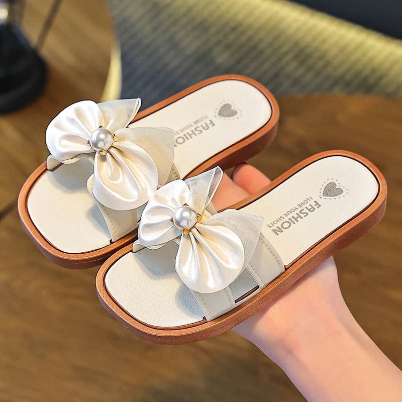 New mesh pearl butterfly casual spring and summer slippers for girls, indoor and outdoor beach exposed toe comfortable sandals