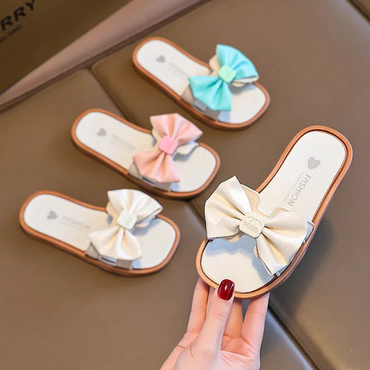 Girls Slippers Fashion Outside Wear Soft Bottom Non-slip Sweet Bow Sandals Slippers Middle and Big Children Beach One Word Drag