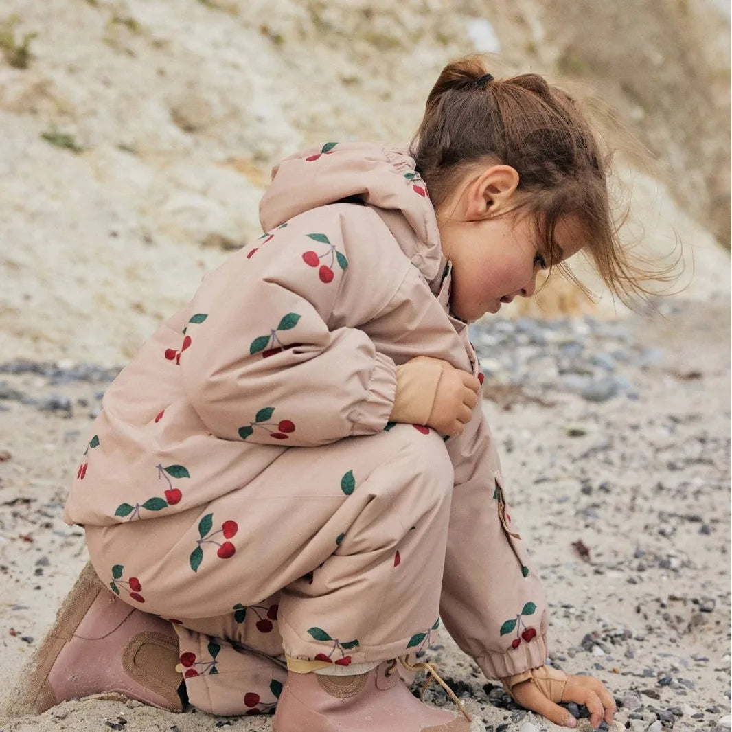 Konges Slojd 2025 Winter Baby Girls Cherry Hooded Ski Jackets Overalls Suits Sets Girls Waterproof Windproof Cold Resistant Coat