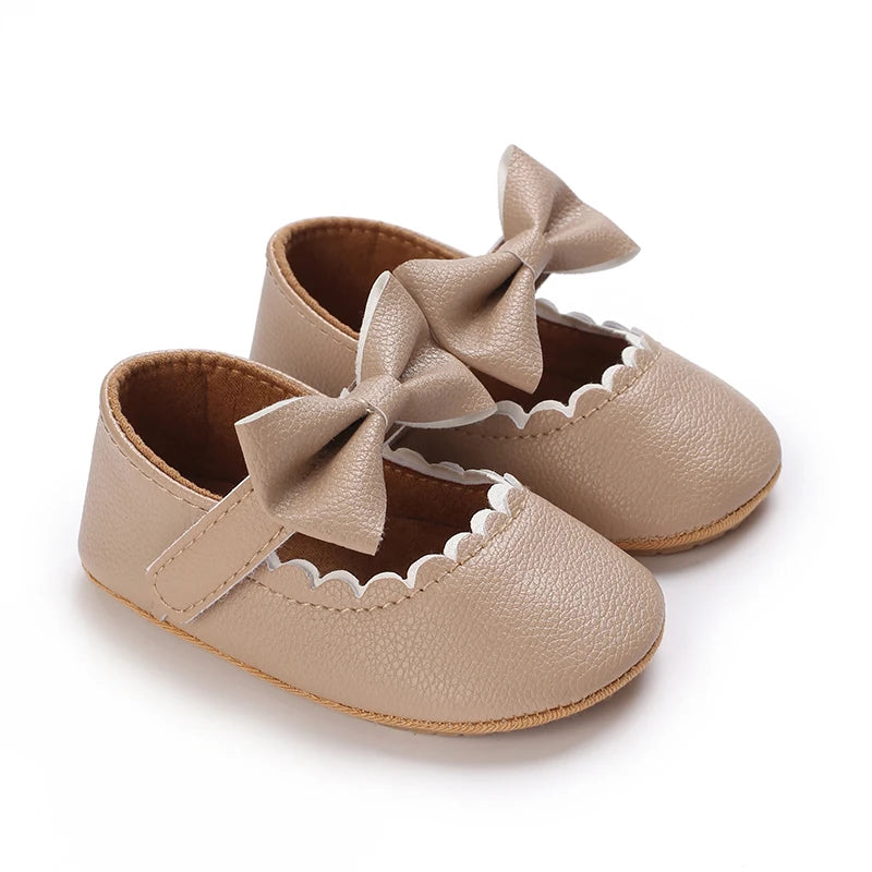 Spring and Autumn Baby Shoes Fashionable Classic Girl Baby Sweet PU Princess Shoes Rubber Sole Anti slip Walking Shoes