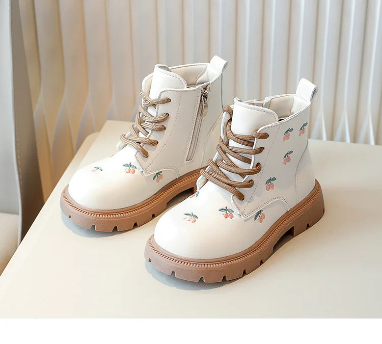 Girls' Fashion Ankle Boots – Embroidered Leather Spring/Autumn Boots for Kids, Casual and Versatile Princess-Style Footwear
