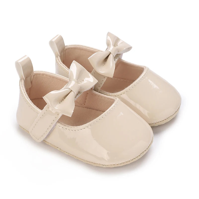 Spring and Autumn Baby Shoes Fashionable Classic Girl Baby Sweet PU Princess Shoes Rubber Sole Anti slip Walking Shoes