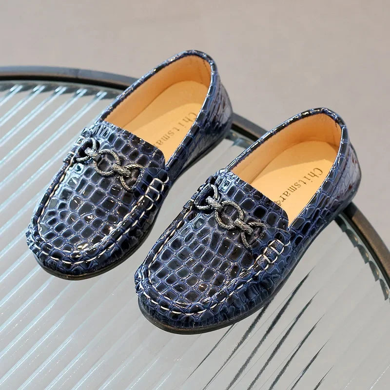 Baby Boys Leather Shoes Kids Fashion Casual Shoes Children's Flat Loafers Slip-on Moccasins Metal Buckles Classic Soft Vintage