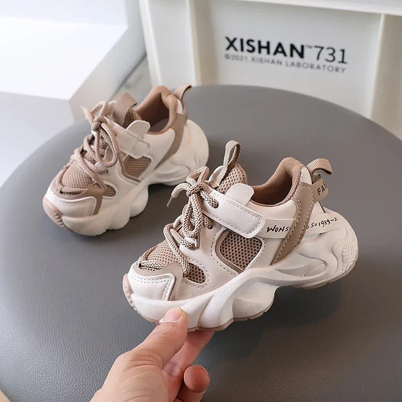 Spring/Autumn Breathable Mesh Sport Shoes – Non-Slip Sneakers for Boys and Girls, Ideal for Students